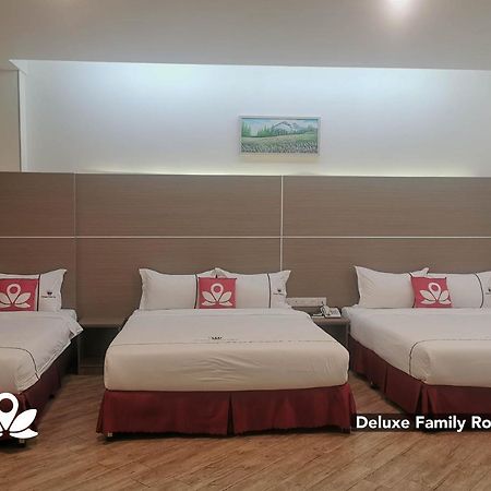 Zen Rooms Ambassador Residence Bintulu Exteriör bild