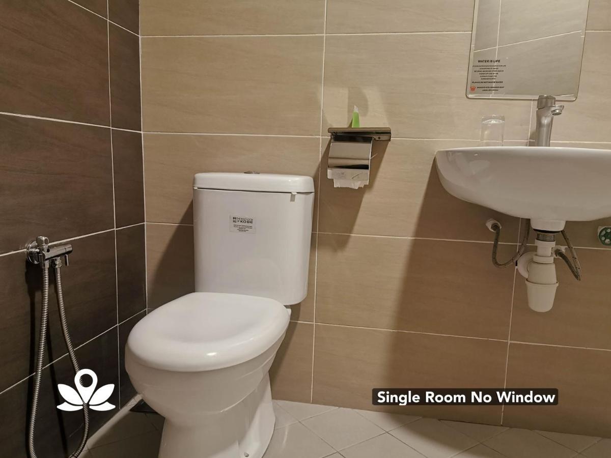 Zen Rooms Ambassador Residence Bintulu Exteriör bild